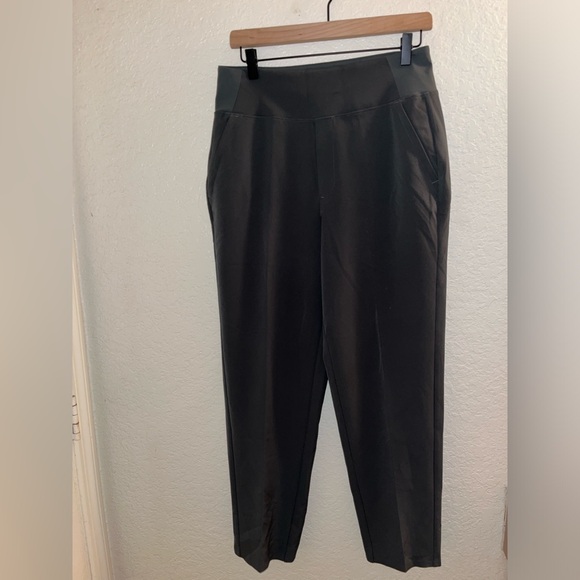 ATHLETA Aspen Olive Endless High Rise Pants Size 6 - Picture 2 of 11